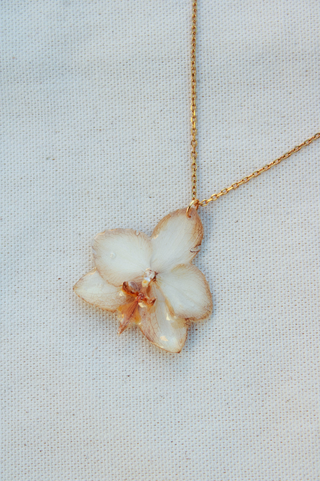 Bocana Blanca III - Collar